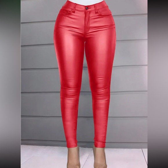 Sexy khaki thermal sherpa lined vegan leather pants - Picture 9 of 16